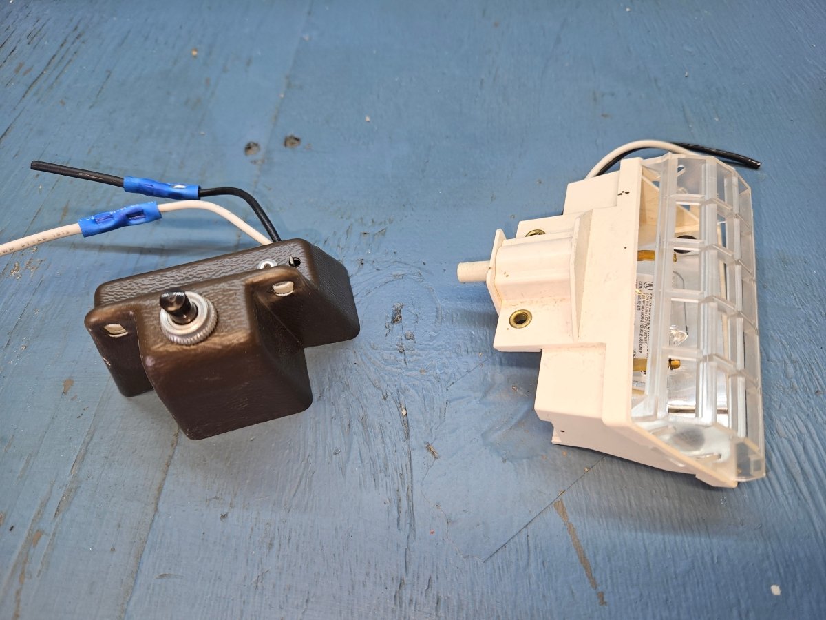 Cabinet switch light