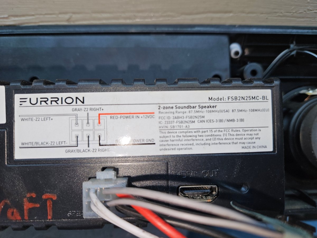 Furrion stereo FSB2N25ML-BL