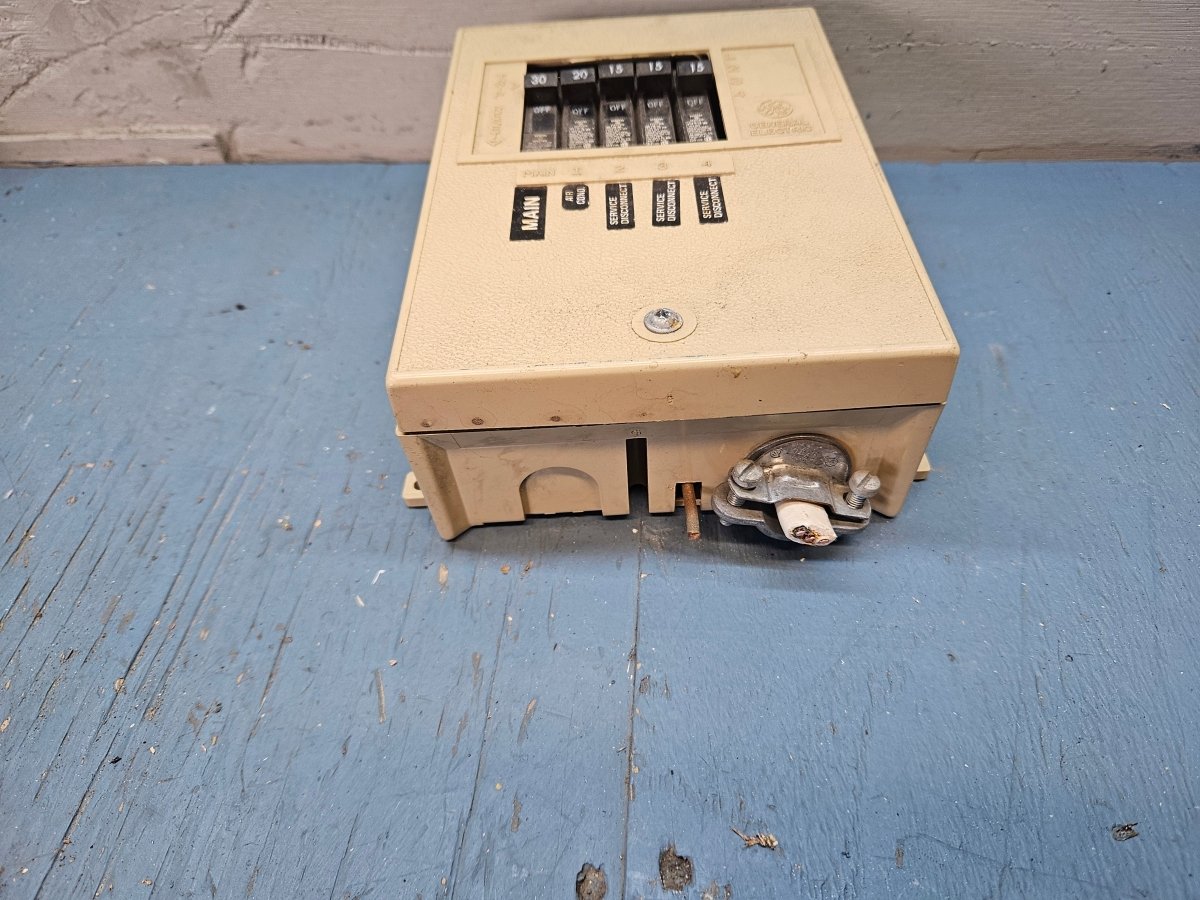 Distribution box