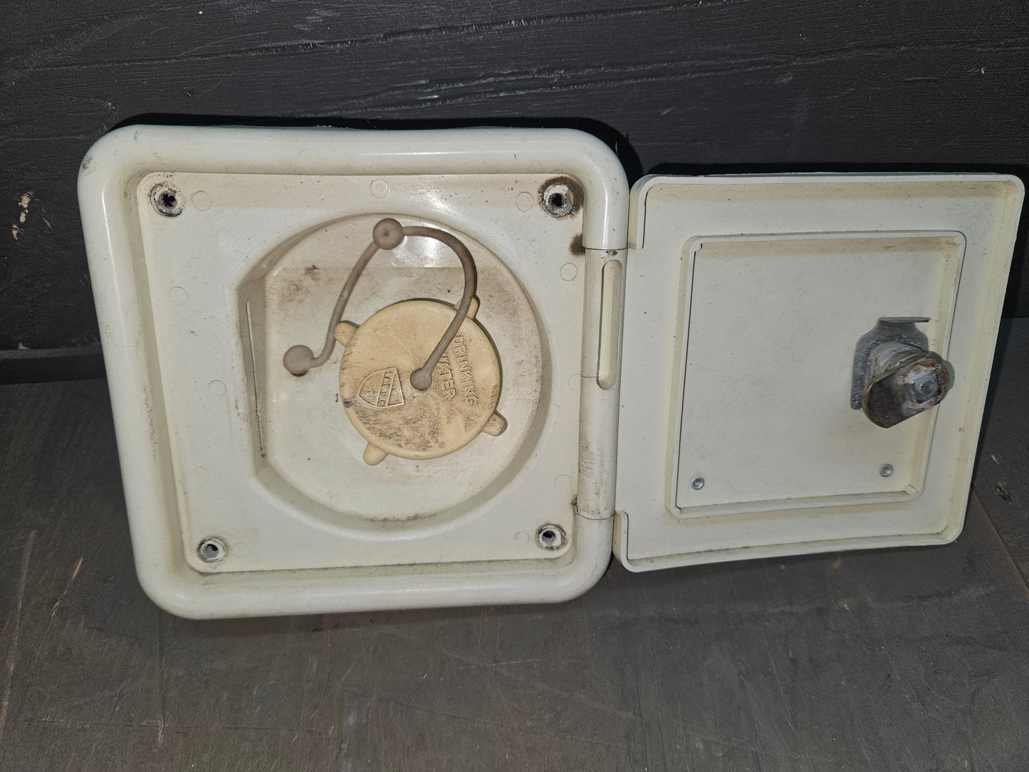 Access hatch water