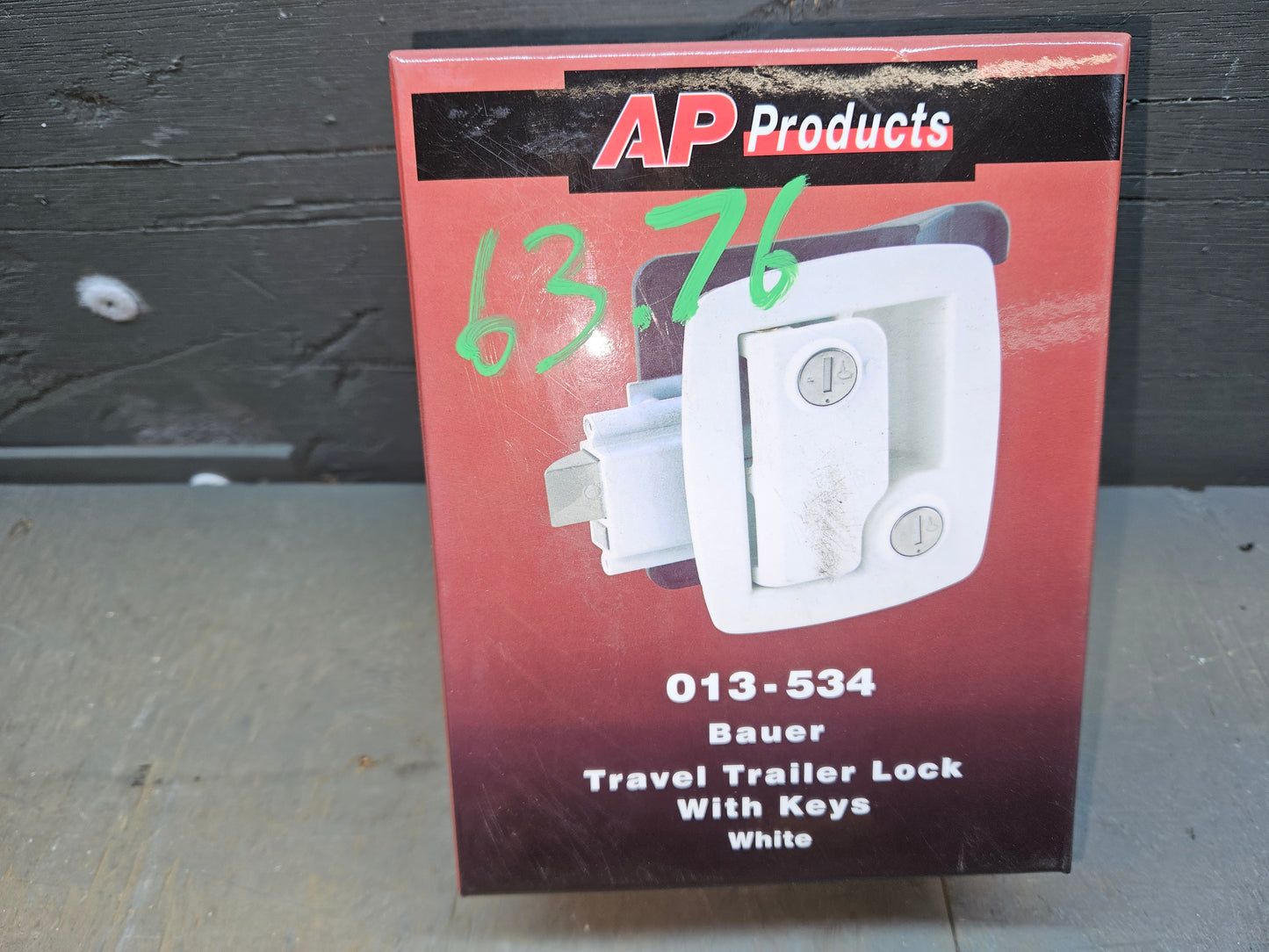 New entry door lock