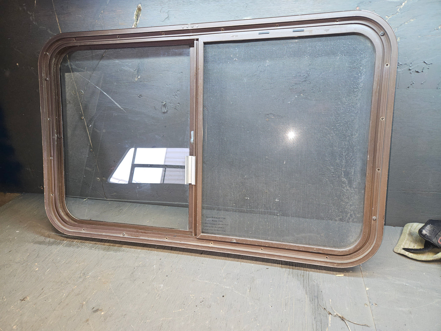 Brown sliding window