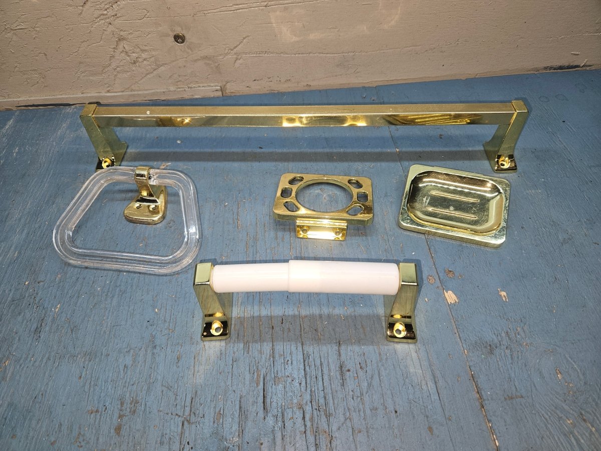 Bathroom set