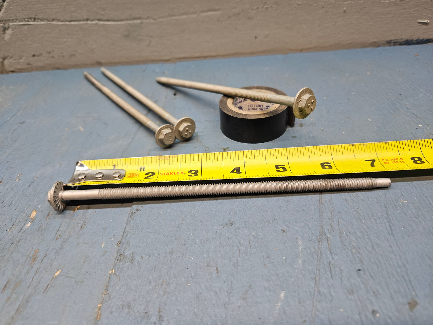 Ac bolt