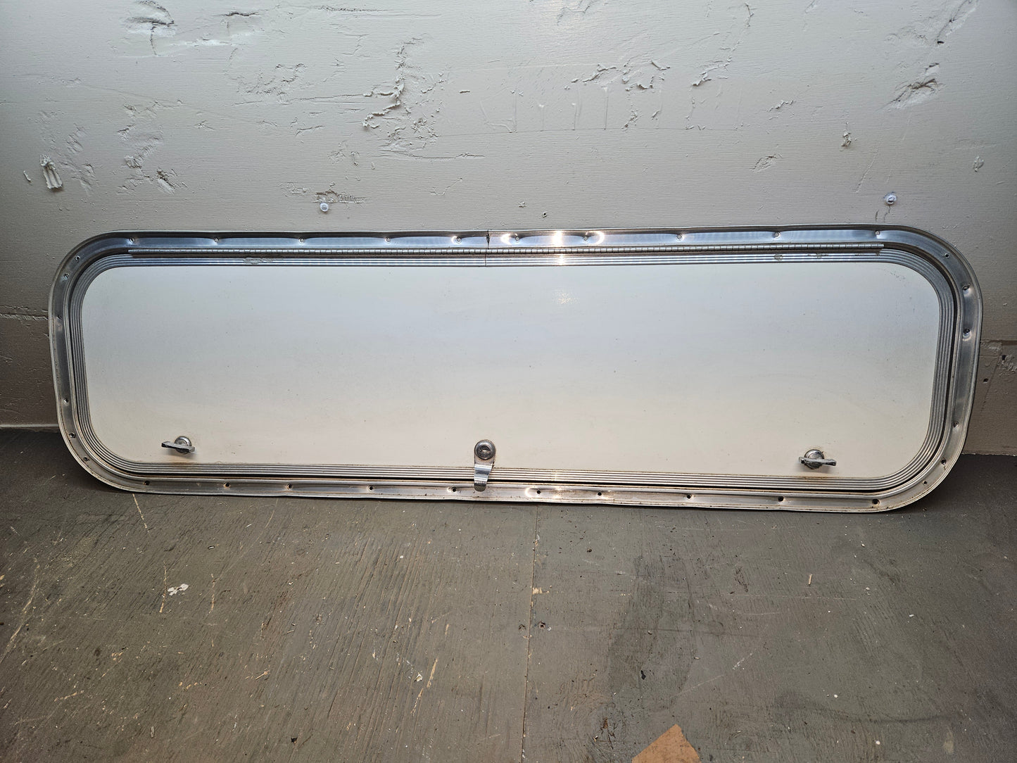 Cargo door