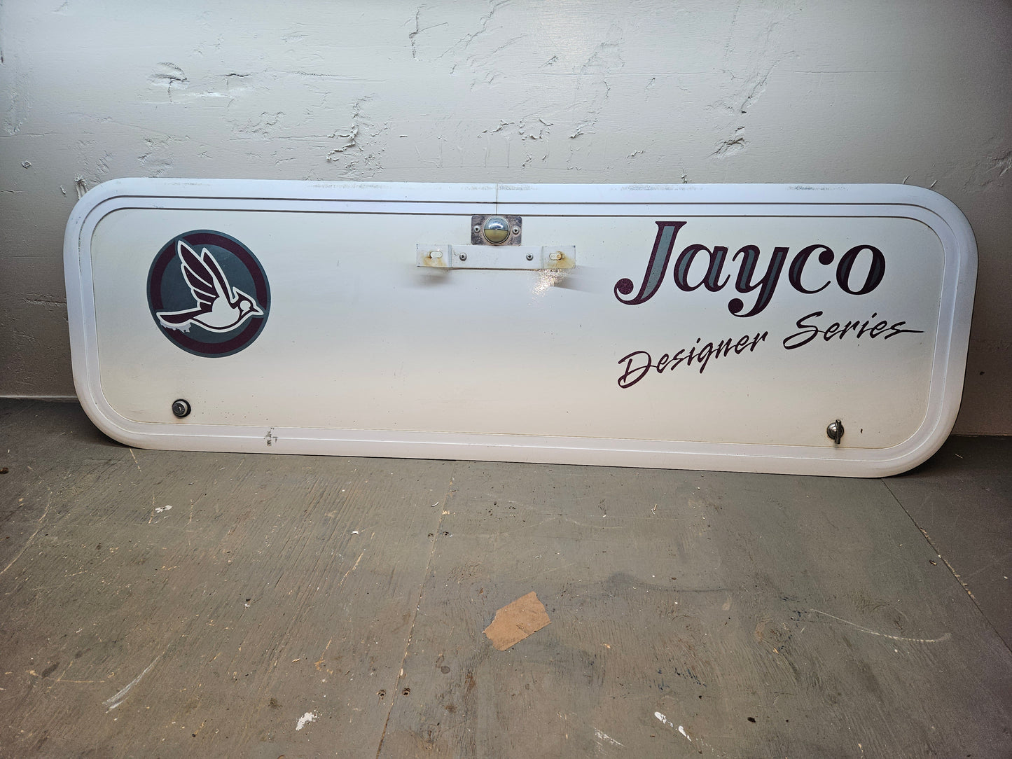 Cargo door