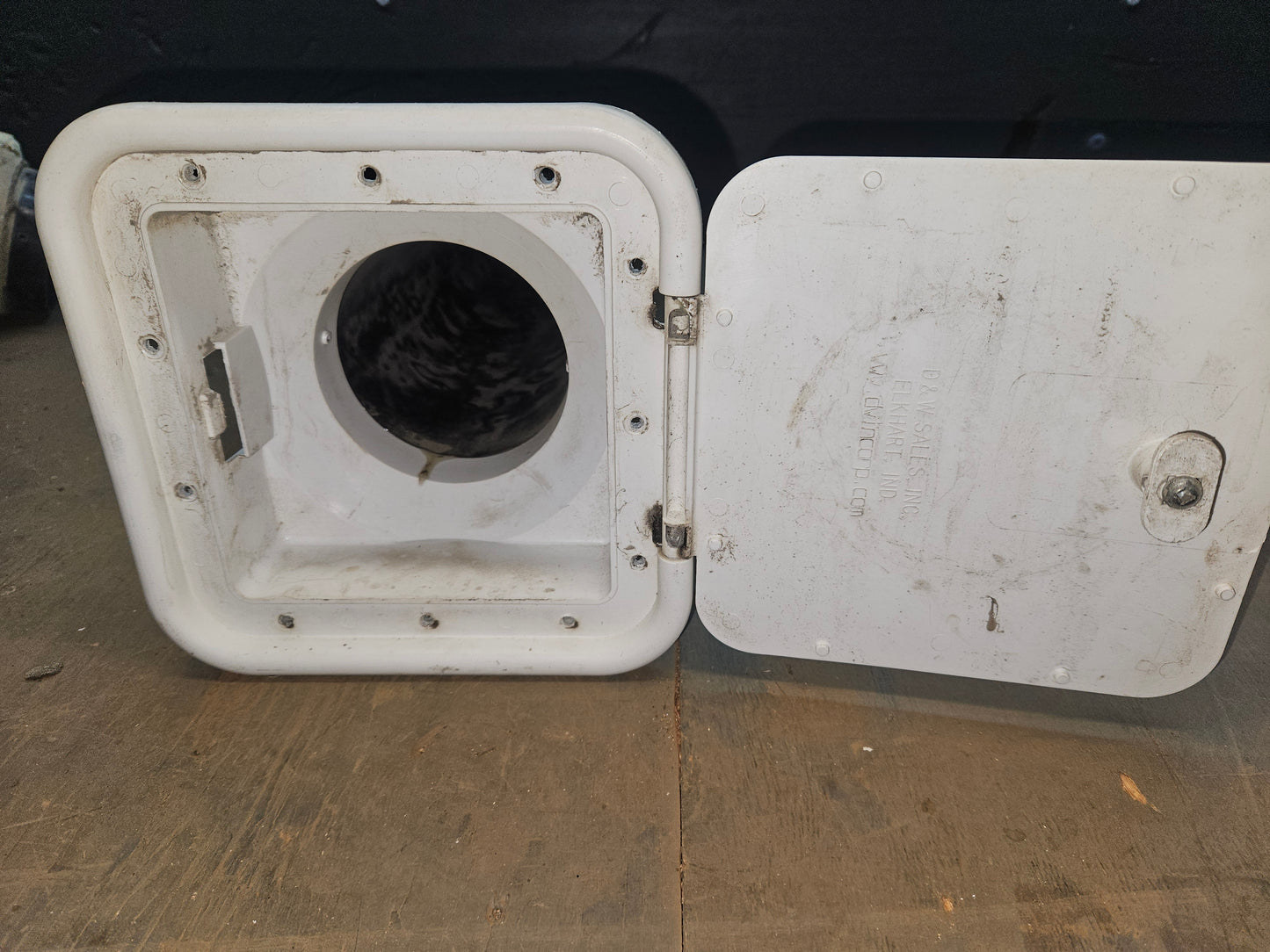 Access hatch for sewer