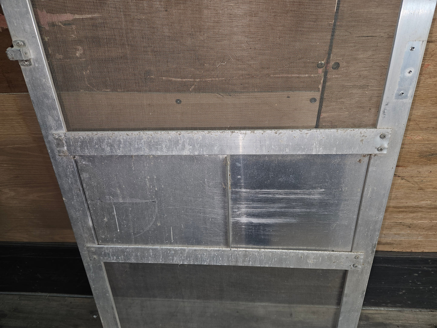 Screen door