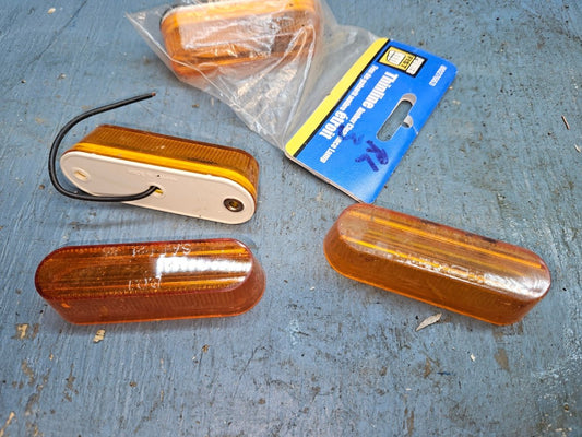Marker light amber