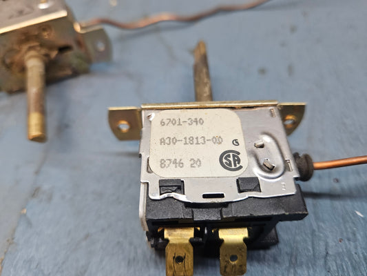 Ac thermostat Coleman