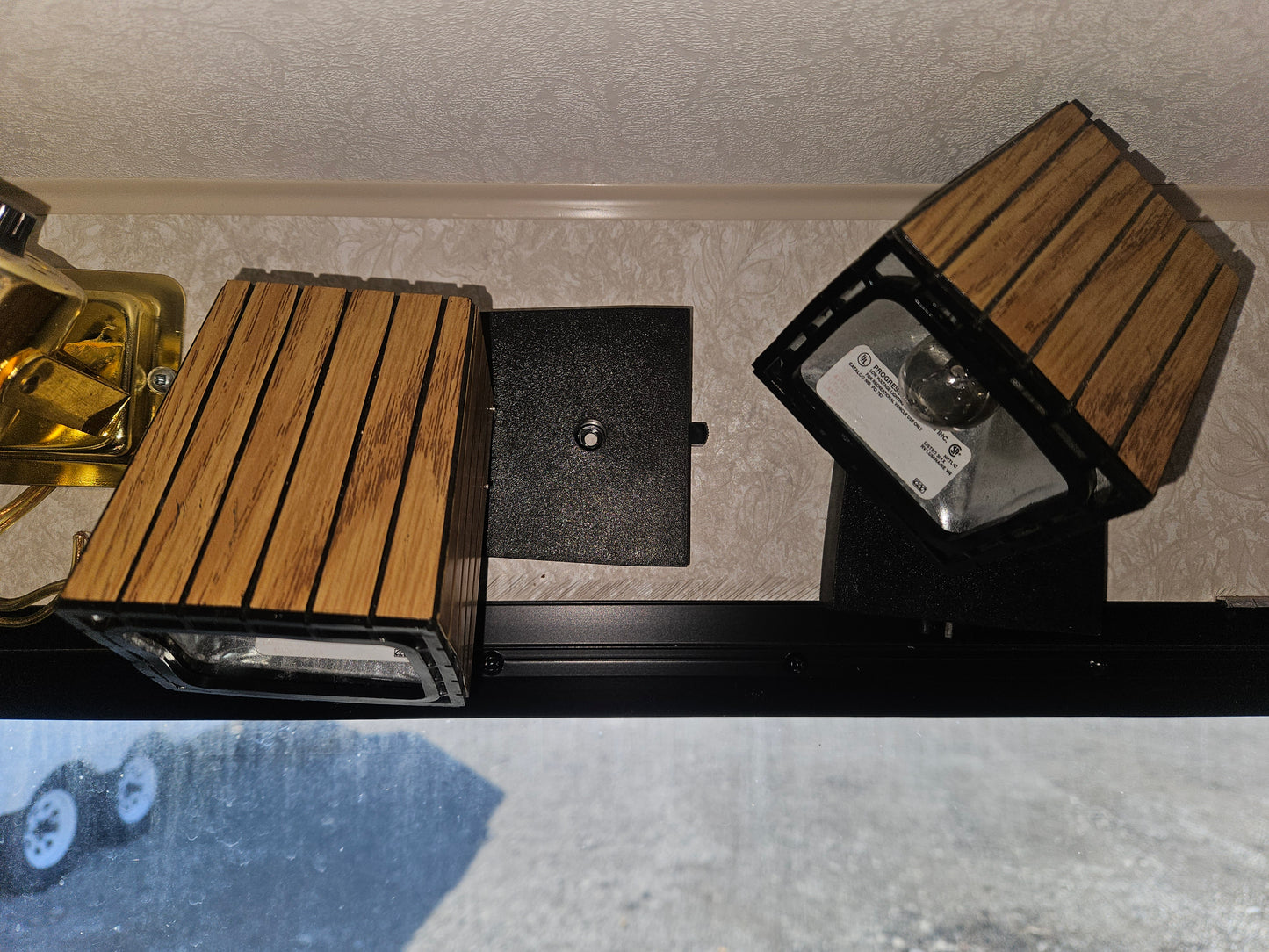 Wall mount interior light  retro