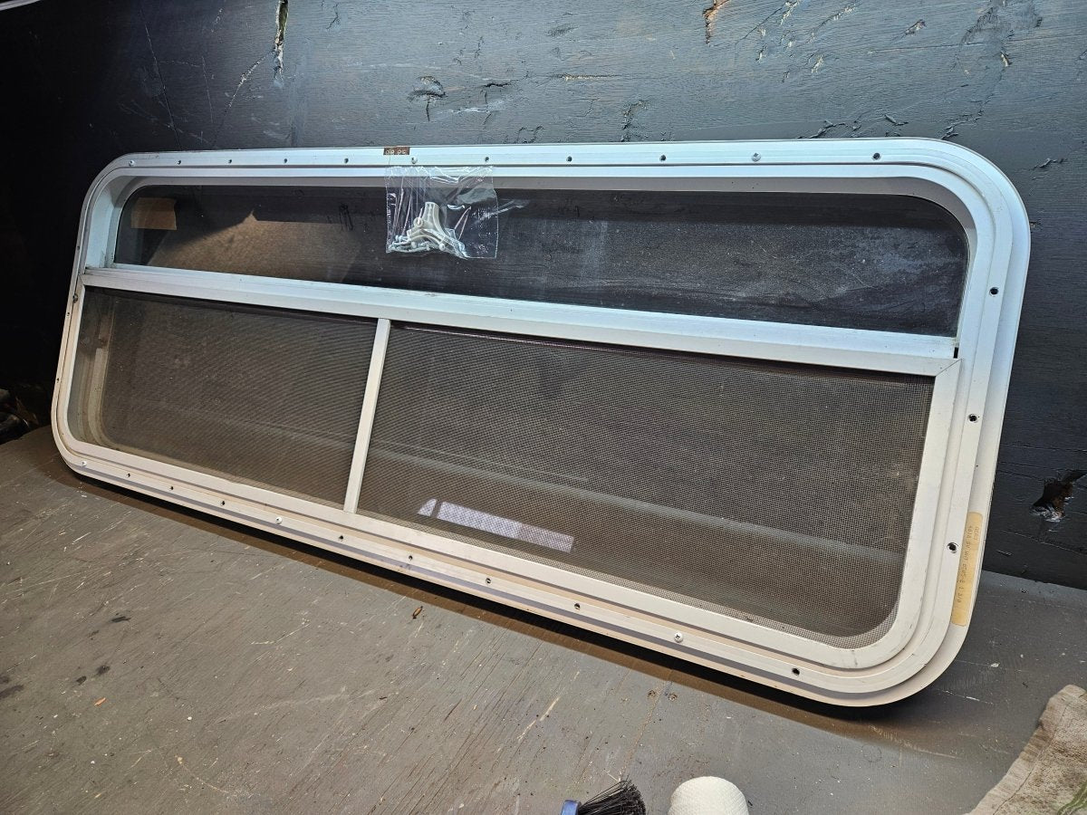 Crank out window white