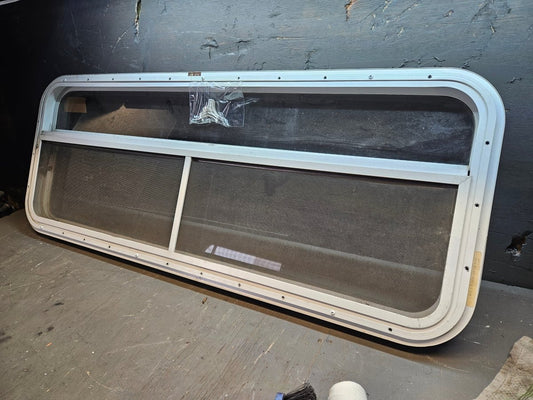 Crank out window white