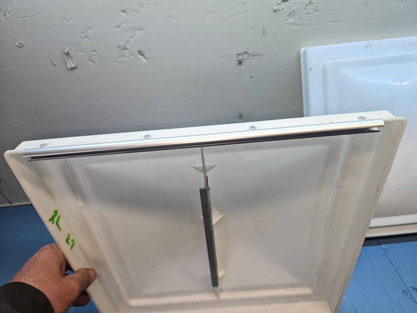 Camco vent lid