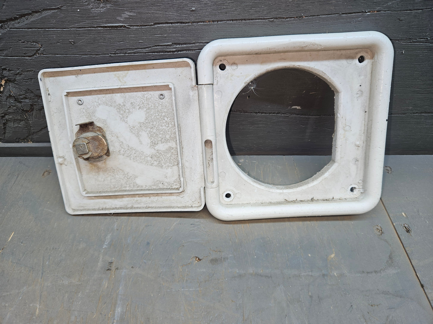Access lift system