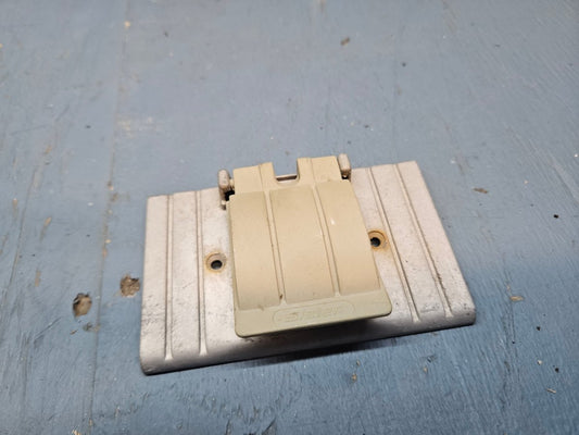 Plug cover exterior retro