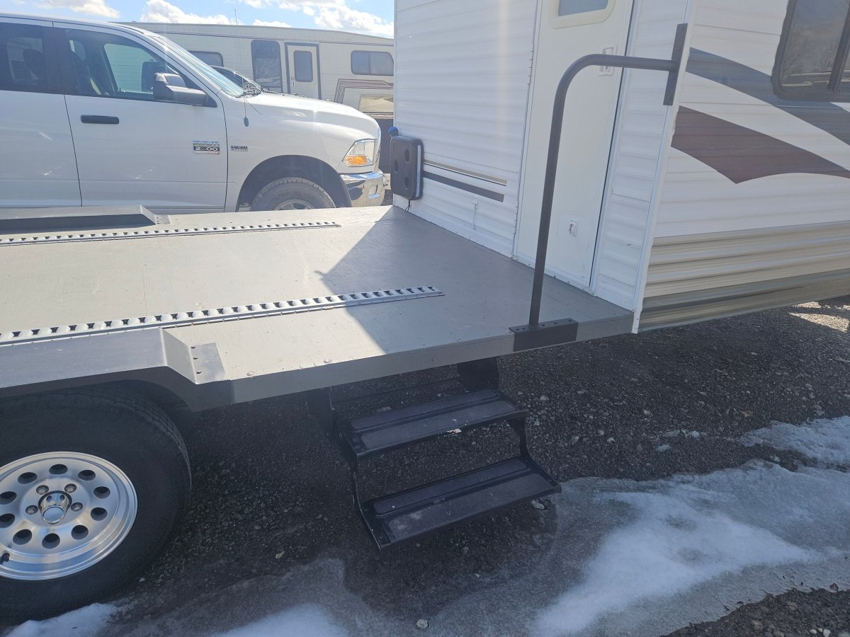 Custom built toy hauler