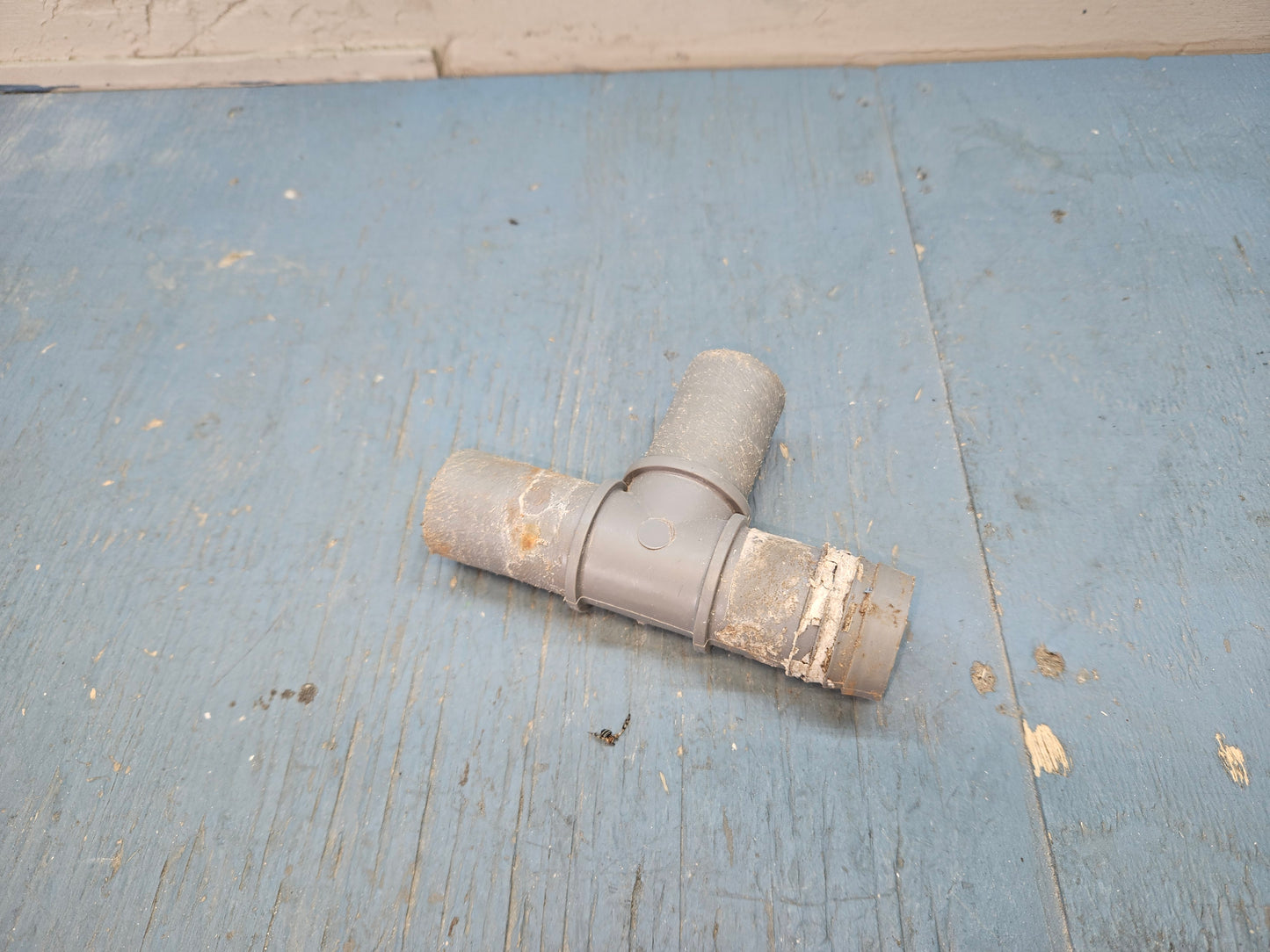 Water fill hose T