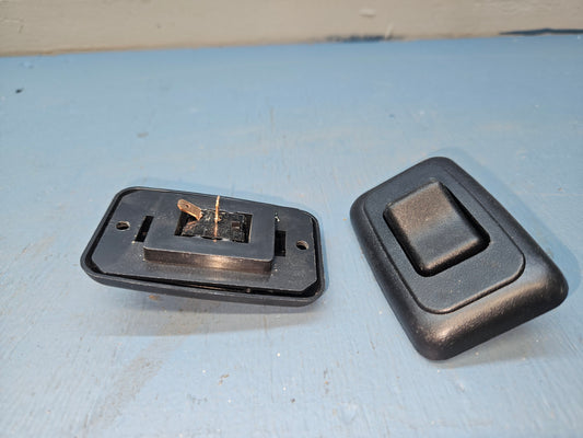 Light switch black