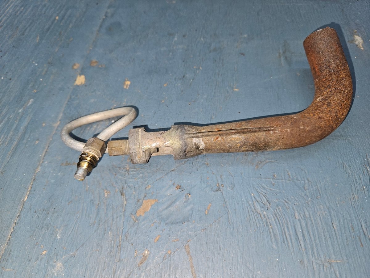 Suburban hot water tank burner