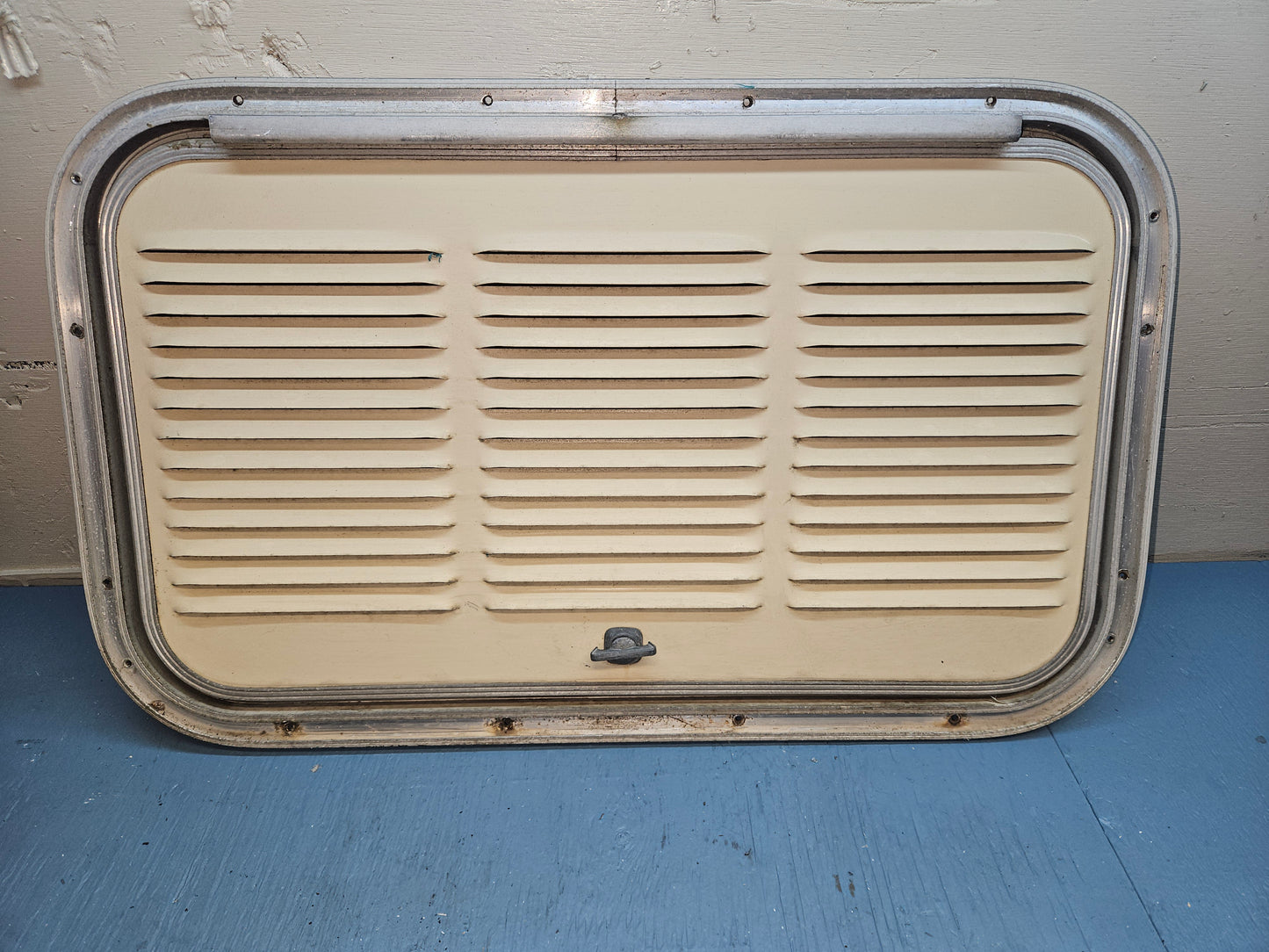 Fridge vent