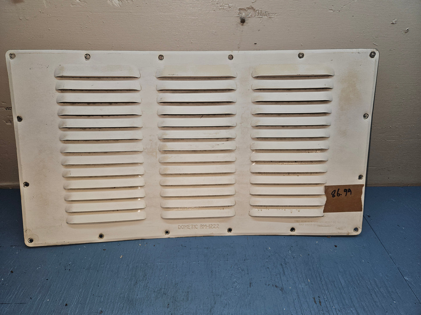 Dometic fridge vent