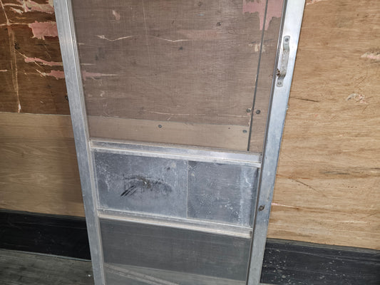 Screen door