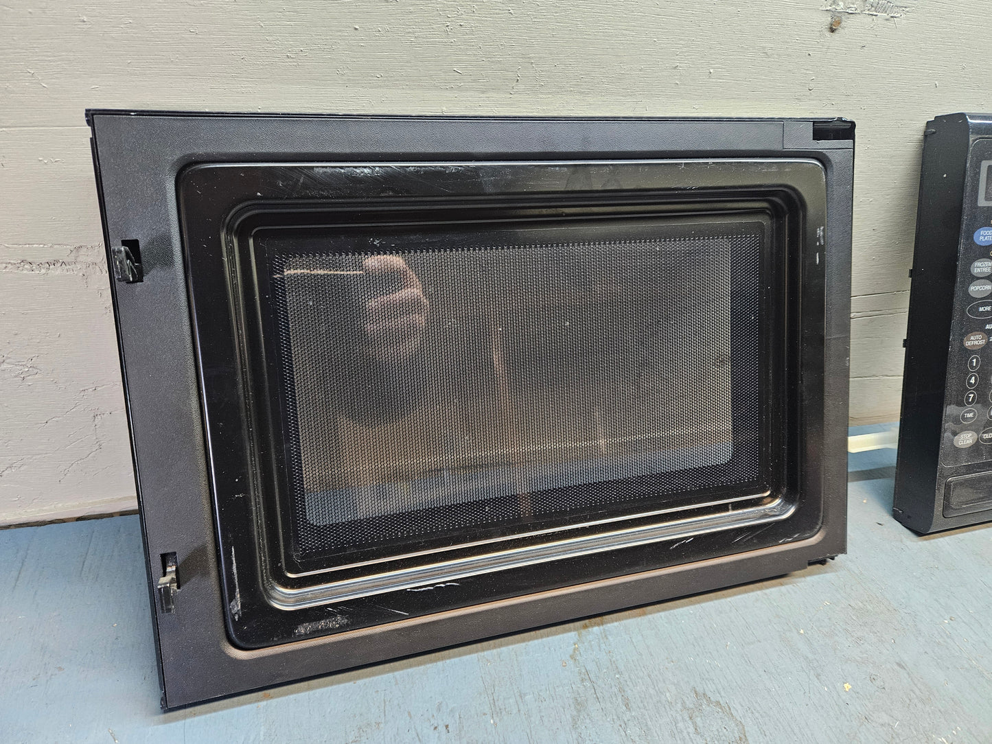 Microwave door Dometic