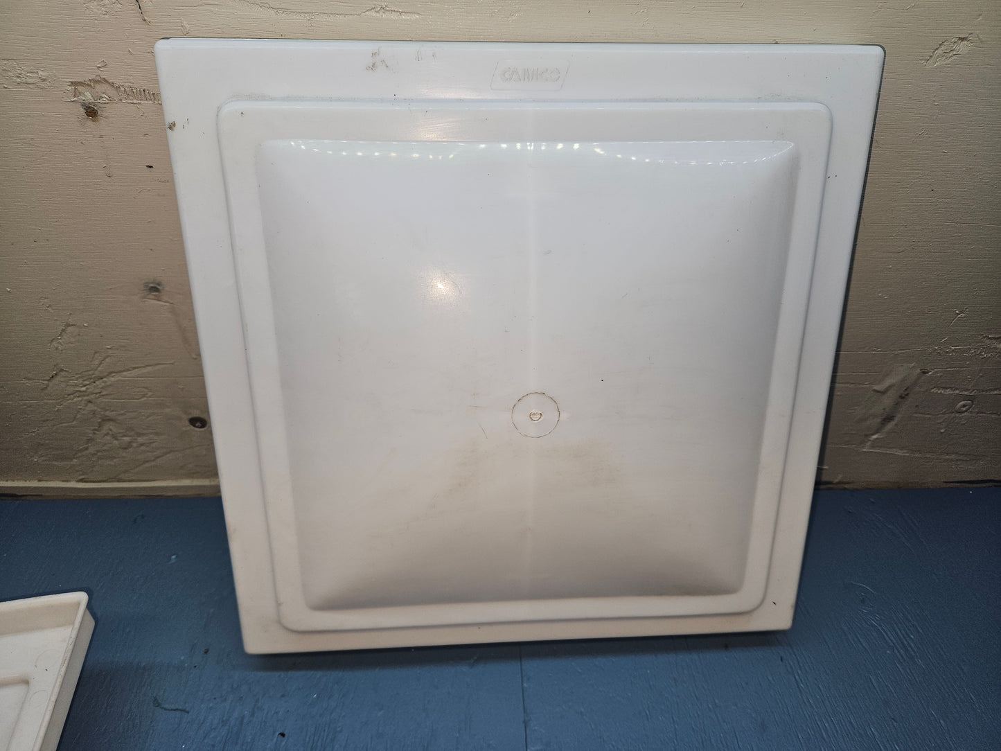 Camco vent lid