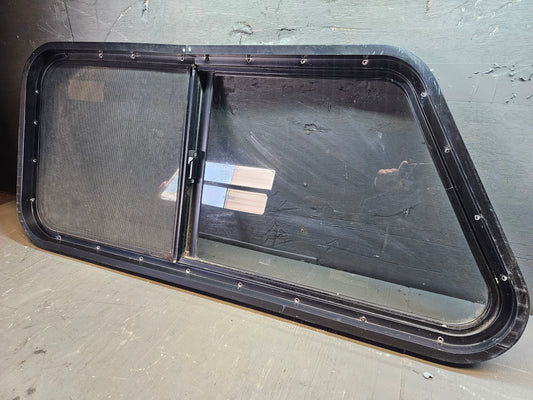 Angle slider window black