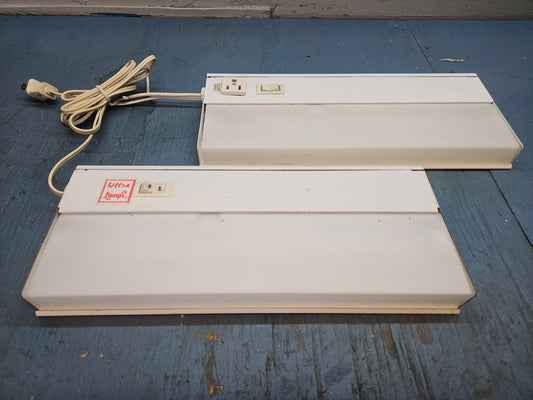 Florescent lights 110volt