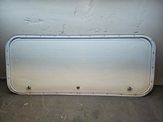 Cargo door