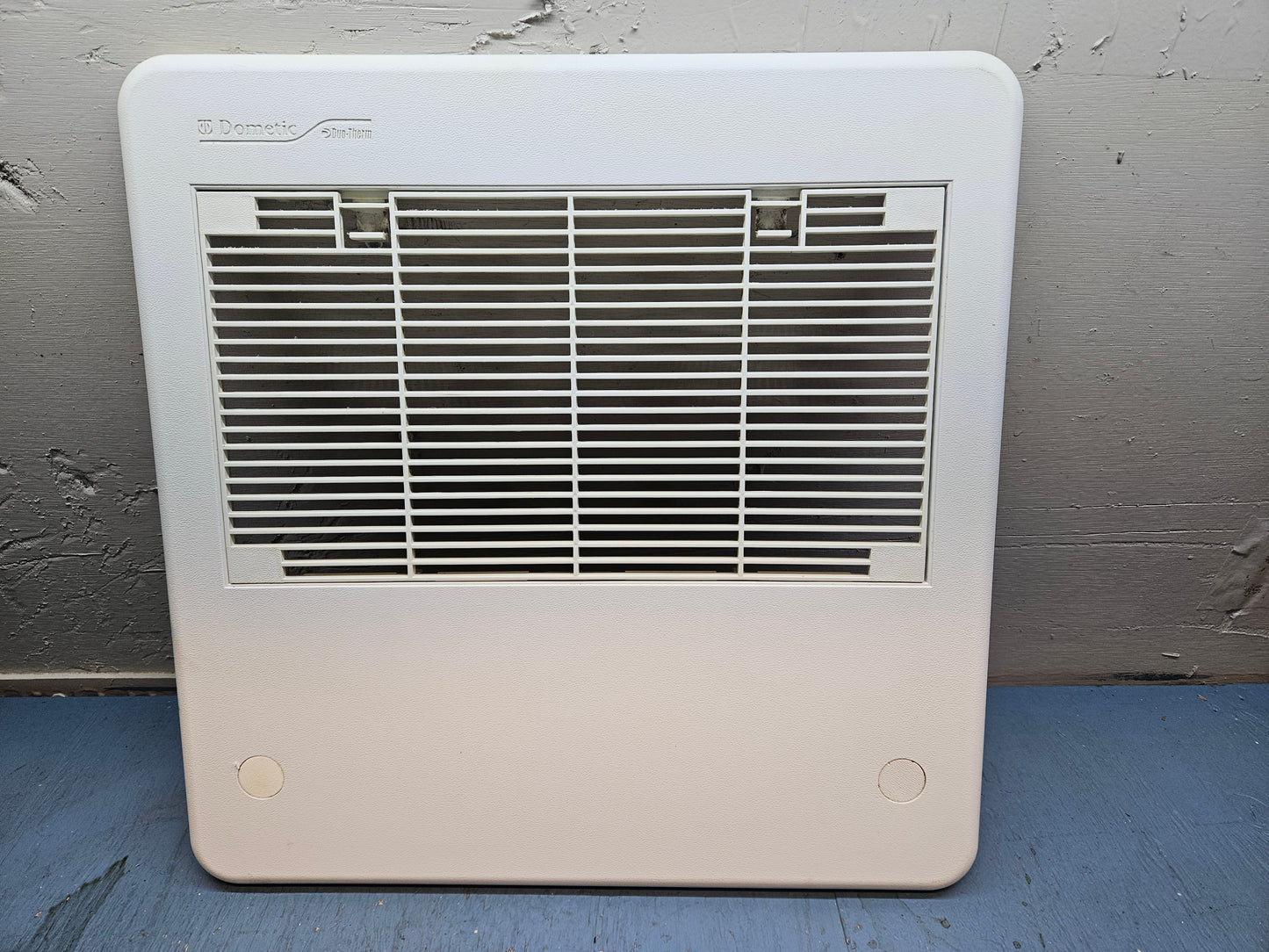 Ac Dometic ceiling assembly