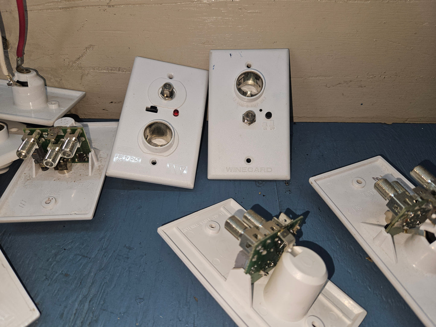 TV 12volt plug and switch