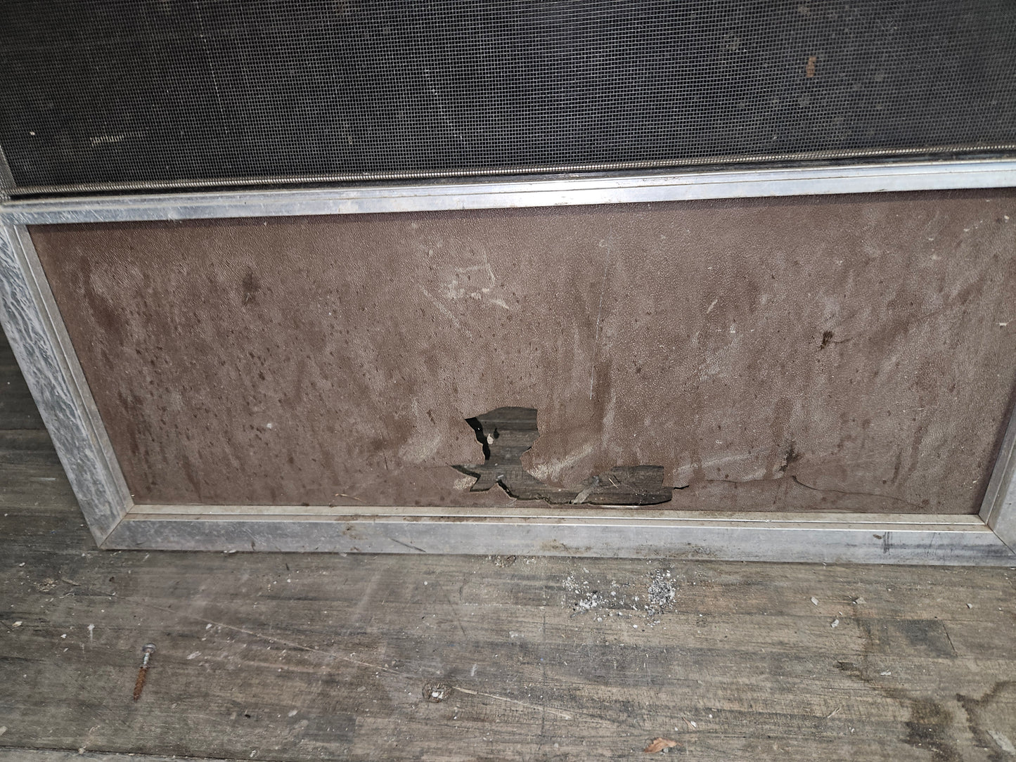 Screen door