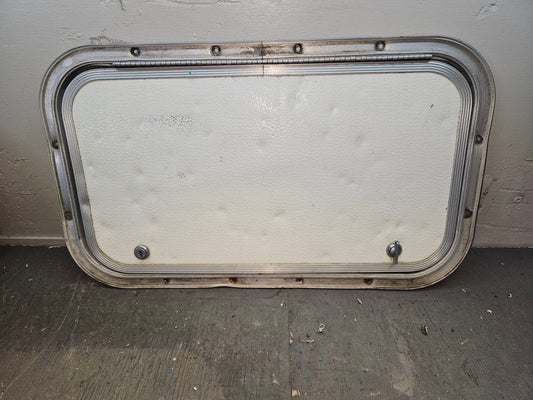 Cargo door