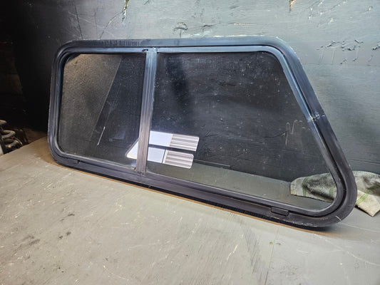 Angle cut window black