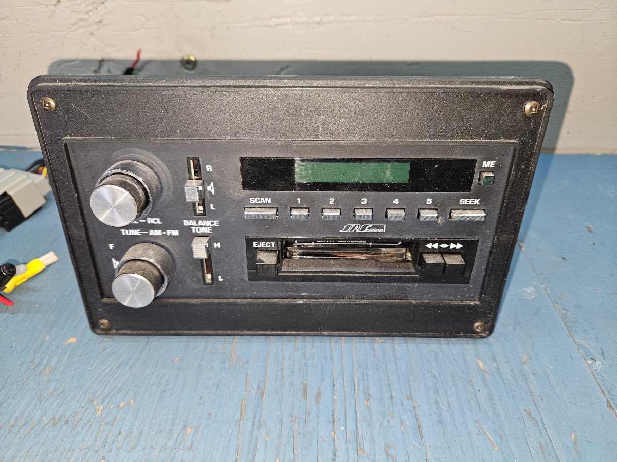 Audiovox stereo GMJCXD/A
