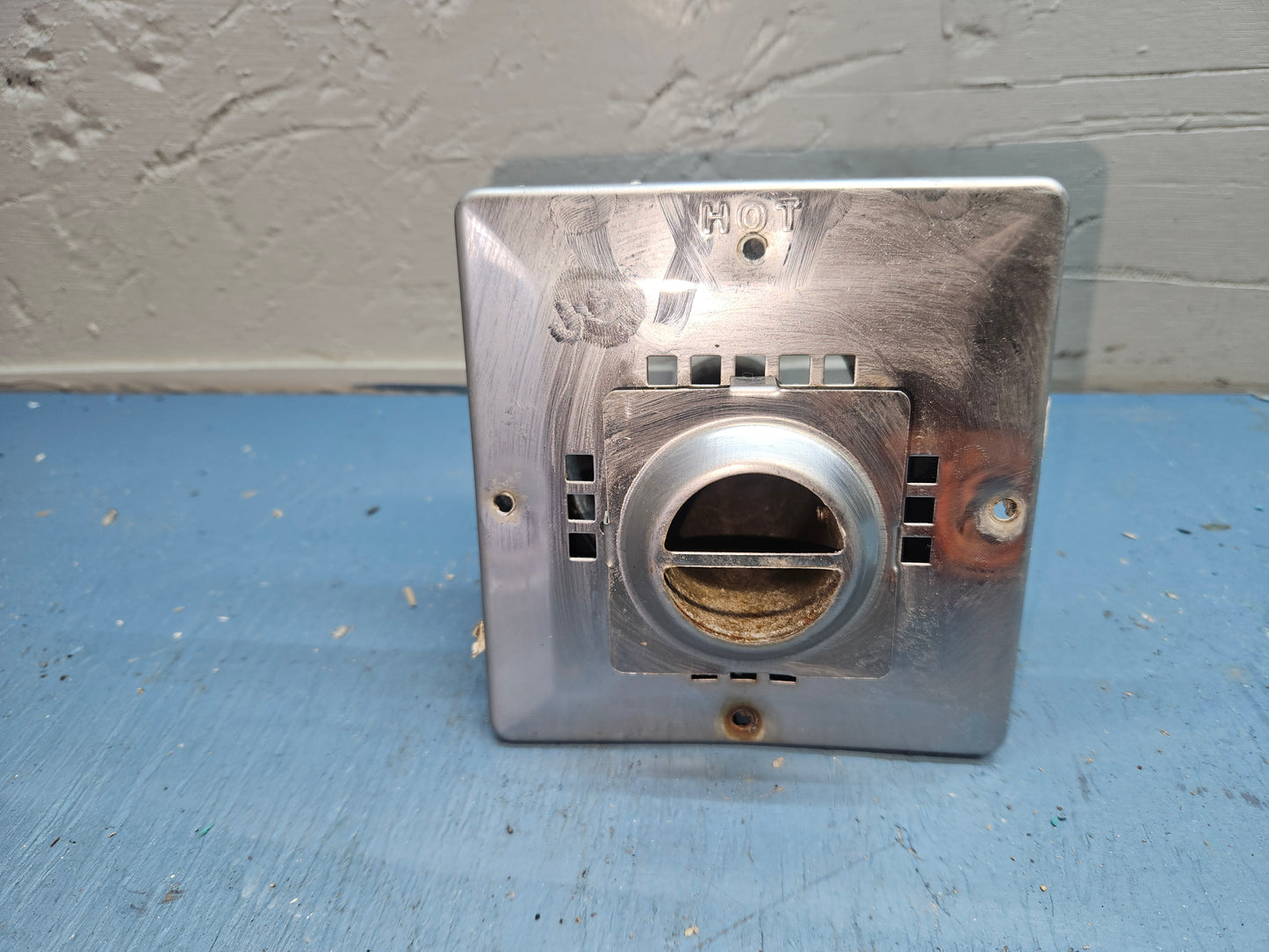 Furnace exhaust vent